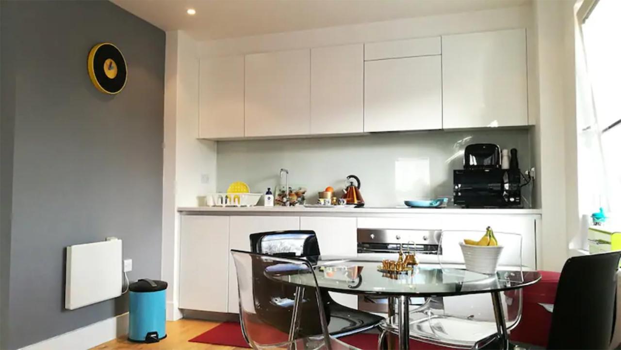 Bright & Spacious Double Bedroom With Ensuite And Concierge! Paid Parking Available London Exterior foto